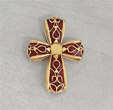 CIONDOLO CIONDOLO. In oro giallo 18 kt a croce con motivi a volute e smalto...