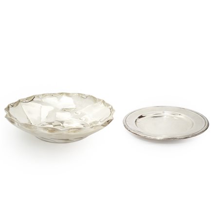 Cioccolatiera e sottobottiglia rotondi in argento 800