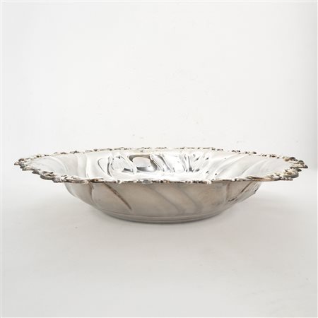 Portadolci in argento con bordo smerlato in argento 800