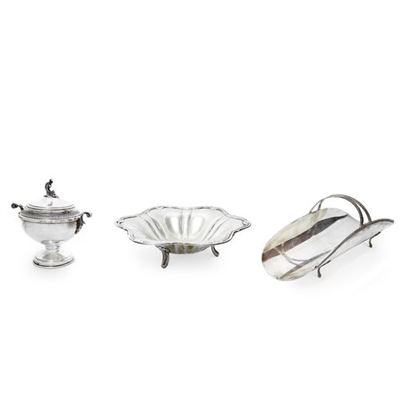 Portagrissini, alzatina e zuccheriera in argento 800