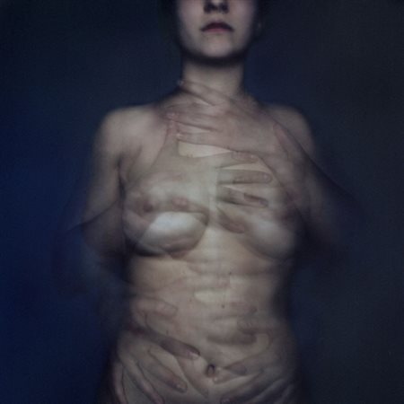 MADDALENA ARCELLONI Milano 1984 MEMORIES FROM THE BODY 2014 Fotografia (n.1...