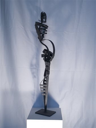 ANDREA OLIVA Milano 1973 ARMATURA N.D. Scultura in ferro 98x20x15 Certificato...