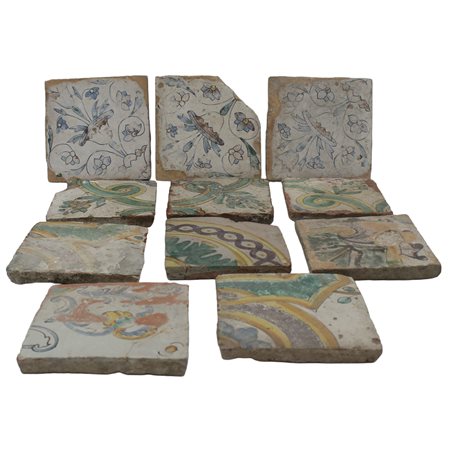 Lotto di undici mattonelle