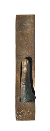 César (1921 - 1998) Le Doigt, 1973;Bronzo, 22 x 4.1 x 2.4 cm, marchio inciso...