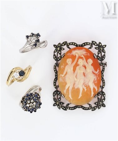 Lot Lot en argent (800 millièmes) comprenant un camée rectangulaire à décor...