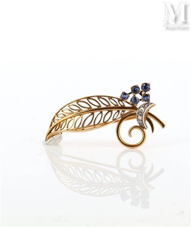 Broche Broche en or jaune et or blanc 18k (750 millièmes) figurant une...