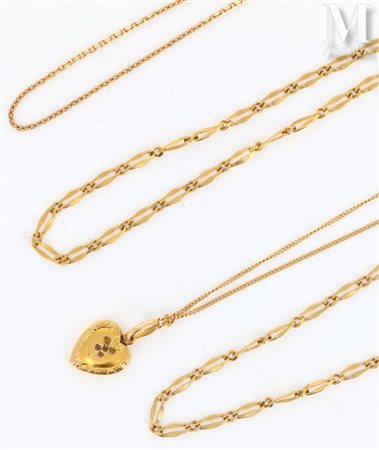 Lot Lot en or jaune 18k (750 millièmes) comprenant un sautoir formé d'une...