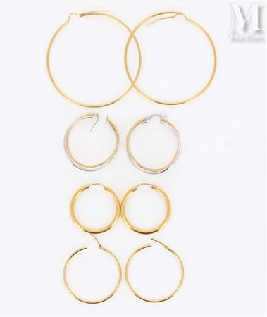 Créoles Lot de quatre paires de créoles en or jaune et blanc 18k (750...