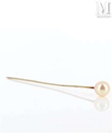 Epingle Epingle en or blanc 18k (750 millièmes) terminée par une perle de...