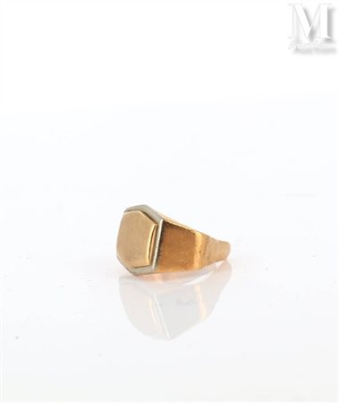 Chevalière Chevalière en or jaune et or blanc 18k (750 millièmes). Poids:...