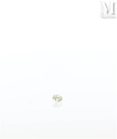Diamant Diamant sur papier d'environ 0,45 carat. Dim.: 4.89 x 4.91 x 3.07 mm...