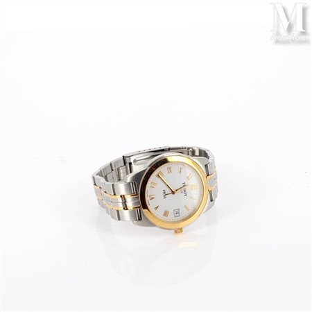 TISSOT Montre en acier et plaqué or, modèle PR50. Cadran fond blanc, index...