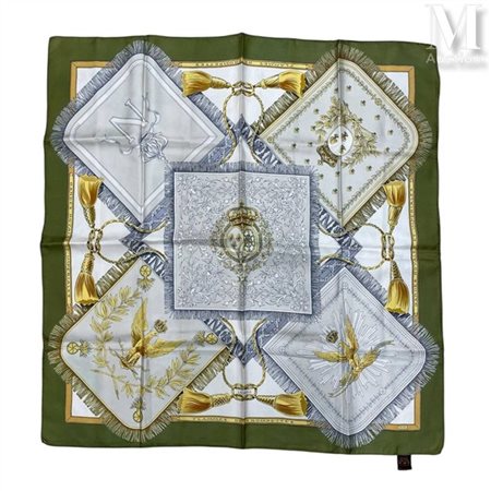 LR Paris Foulard LR Paris, motif "Flammes de trompettes", en twill de soie,...