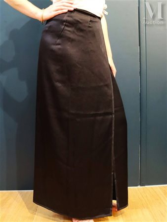 Yves SAINT LAURENT RIVE GAUCHE Jupe longue en crèpe de soie noire drapée VVV...