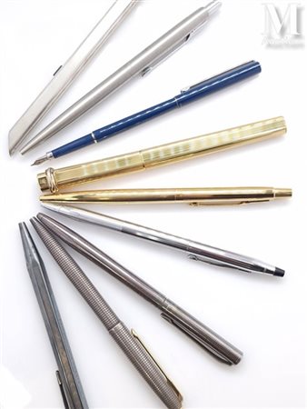 Ensemble de stylos Lot de stylos de marque diverses comprenant notamment un...