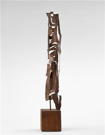 Mirko Basaldella "Senza titolo" 1959
scultura in rame su base in legno
cm 35x7
I