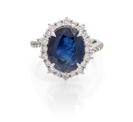 Anello in oro, zaffiro e brillanti Misura 14 Oro bianco 750/000. Zaffiro...