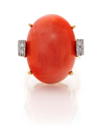 Rajola, anello in oro, corallo e brillanti Misura 14 Oro giallo e bianco...
