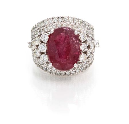 Anello a fascia in oro, brillanti e grande rubino Misura 14 Oro bianco...
