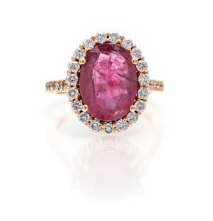 Anello in oro rosa, brillanti e rubino Misura 13 Oro rosa 750/000. Rubino in...