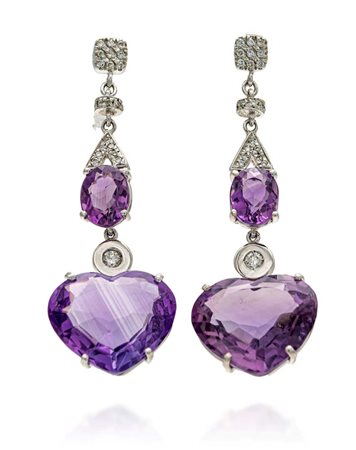Coppia di orecchini in oro, ametiste e brillanti Lunghezza cm 5,50 Oro bianco...