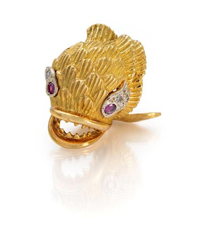 Anello animalier in oro rubini e brillanti Misura 8 Oro giallo 750/000. Peso...