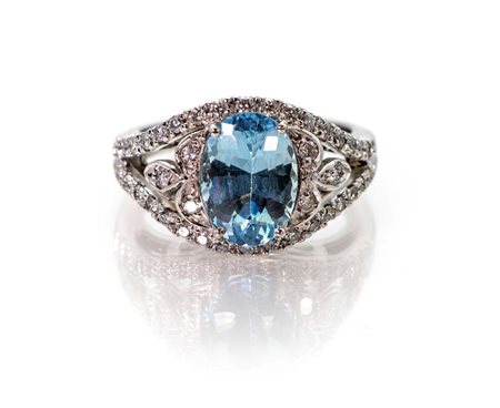 Anello in oro, acquamarina e brillanti Misura 17 Oro bianco 750/000. Diamanti...