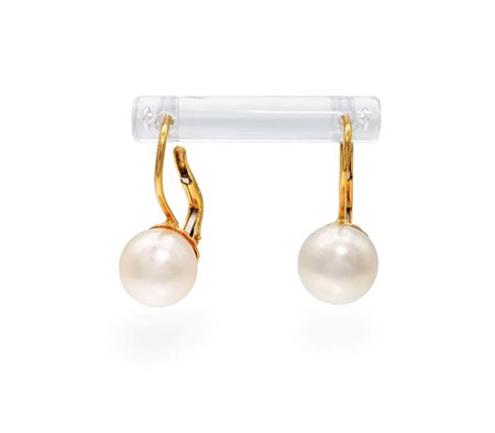 Coppia di orecchini in oro e perle cm 2 Oro giallo 750/000. Perle da...