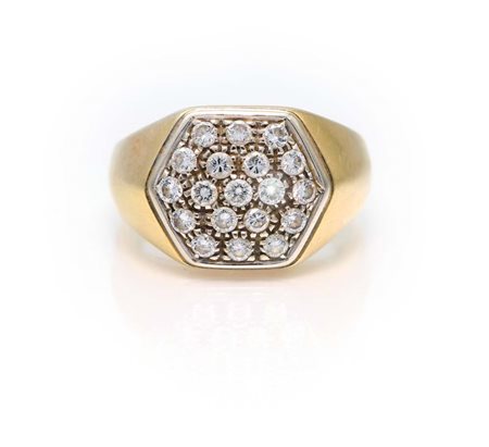 Anello a sigillo in oro e brillanti Misura 14 Oro giallo 750/000. Diamanti in...