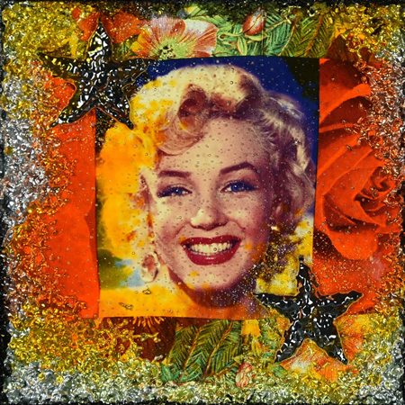 Omar Ronda (1947 - 2017) MARILYN FROZEN, 2014 materie plastiche, cm 20x20...