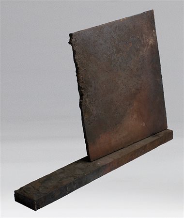 GIUSEPPE SPAGNULO Grottaglie 1936 Senza titolo, 1980 Scultura in ferro, cm 71...