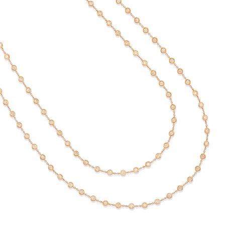 Coppia di collane con diamanti