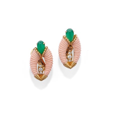 Van Cleef & Arpels - Orecchini con corallo