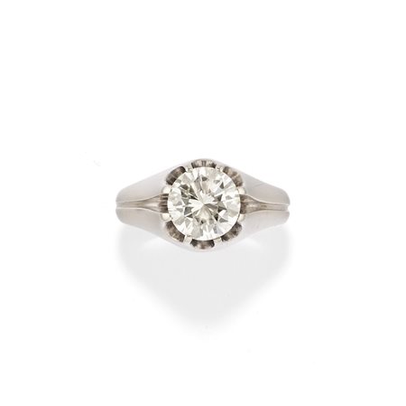 Anello solitario con diamante 