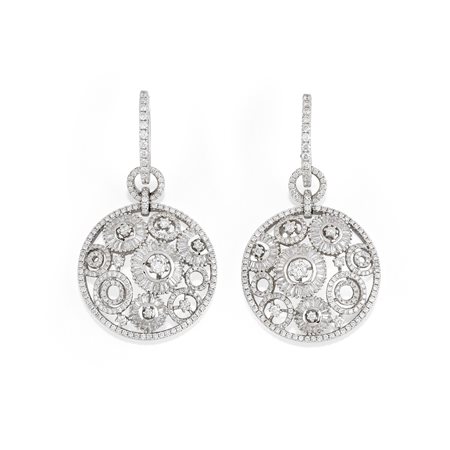 Orecchini con diamanti 