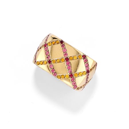 Anello con zaffiri e rubini