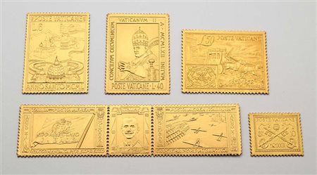Lotto di 5 francobolli in oro a sbalzo tratti da serie del Regno d'Italia e...
