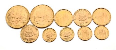 Lotto 5 Scudi 1976 (2), 2 Scudi 1976 (2), 1977 (2), ed 1 scudi 1976 (2) e...