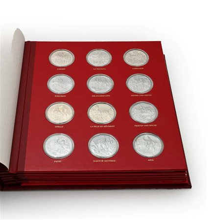 I MOMENTI MAGICI DELL'OPERA. Serie completa di tutte le 75 medaglie entro...