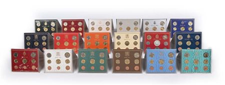 18 serie divisionali Fdc Città del Vaticano 2001-2017 Entro astucci originali