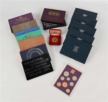 20 Serie complete Proof Gran Bretagna 1970-1987, medaglia in bronzo Queens...