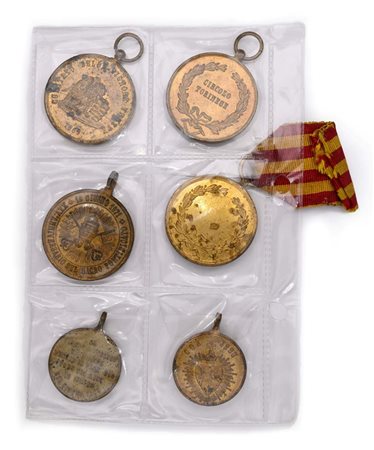Lotto di 6 medaglie in bronzo e rame dorato del XIX secolo: Benemerenti Pio...