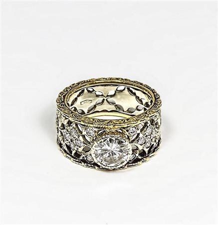 ANELLO IN ORO GIALLO, ORO BIANCO E DIAMANTE taglio brillante rotondo...