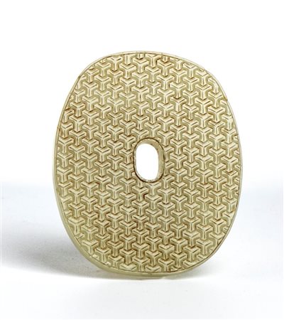  
Giada ornamentale Cina, prima metà XX secolo
 9,8 x 8,5 cm