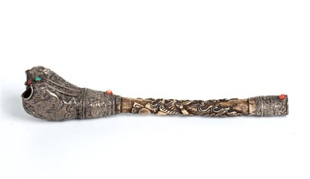  
Kangli Tibetano Cina,Tibet, inizi del XX secolo
 Lung.: 22 cm