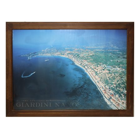 Golfo di Giardini Naxos con Etna