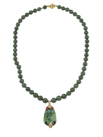 S.Nardi. Pendente in giadeite con inserti in smalti policromi e diamanti...