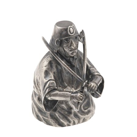 Mario Buccellati. Accendino da tavola 'samurai' argento 800,...