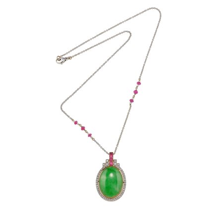 Collana con pendente con giadeite (non tinta), rubini e diamanti montatura in...