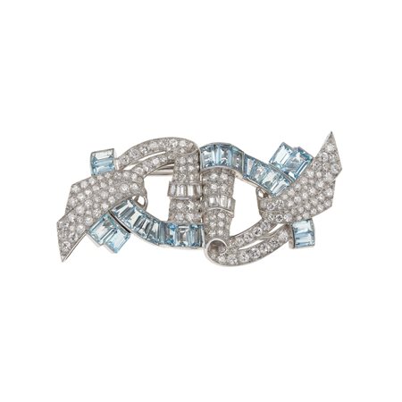 Douette con diamanti e acquamarine montatura in platino. Numerata 1469, gr 30...